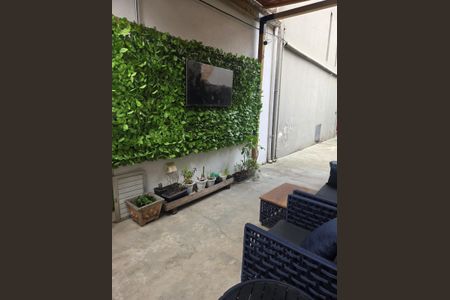 Casa à venda com 70m², 2 quartos e sem vagaalley