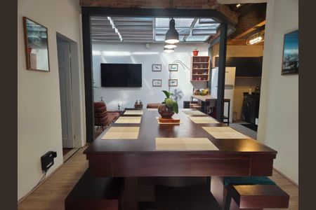 Casa à venda com 70m², 2 quartos e sem vagaarea externa