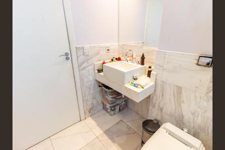 Apartamento à venda com 150m², 3 quartos e 3 vagasBanheiro da Suíte 1