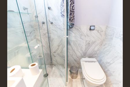 Apartamento à venda com 150m², 3 quartos e 3 vagasBanheiro da Suíte 2