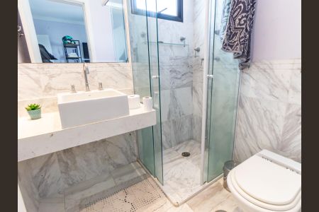 Apartamento à venda com 150m², 3 quartos e 3 vagasBanheiro da Suíte 2