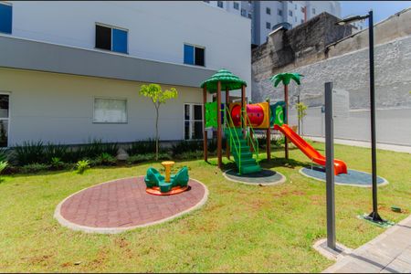 Apartamento para alugar com 38m², 2 quartos e sem vaga Apartamento para alugar com 38m², 2 quartos e sem vagaÁrea comum - Playground