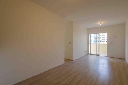 Sala de apartamento à venda com 3 quartos, 80m² em Recreio dos Bandeirantes, Rio de Janeiro