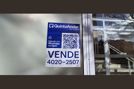 Apartamento à venda com 353m², 4 quartos e 4 vagas Apartamento à venda com 353m², 4 quartos e 4 vagasPlaquinha