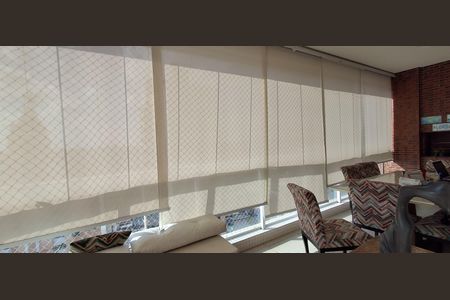 Apartamento à venda com 353m², 4 quartos e 4 vagas Apartamento à venda com 353m², 4 quartos e 4 vagasSacada