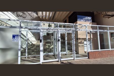 Apartamento à venda com 353m², 4 quartos e 4 vagas Apartamento à venda com 353m², 4 quartos e 4 vagasFachada