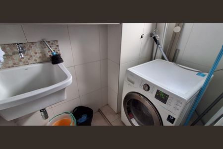 Apartamento à venda com 353m², 4 quartos e 4 vagas Apartamento à venda com 353m², 4 quartos e 4 vagasÁrea de Serviço