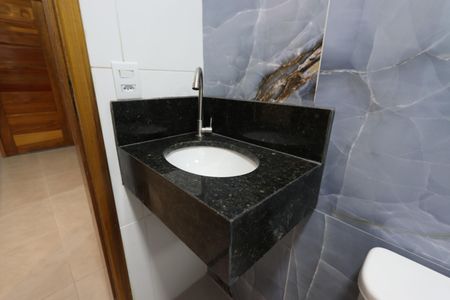 Apartamento à venda com 40m², 2 quartos e sem vagaBanheiro