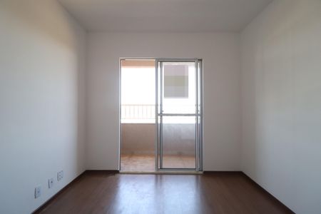 Sala de apartamento para alugar com 2 quartos, 51m² em Jardim Espanha, Uberlândia