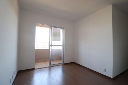 Sala de apartamento para alugar com 2 quartos, 51m² em Jardim Espanha, Uberlândia