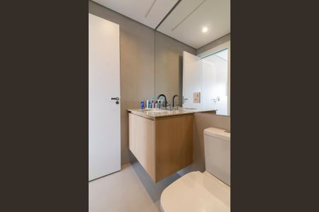 Apartamento à venda com 73m², 2 quartos e 1 vagaBanheiro da Suíte