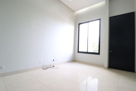 Casa para alugar com 231m², 3 quartos e 3 vagasSala