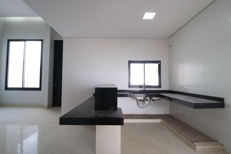 Casa para alugar com 231m², 3 quartos e 3 vagasCozinha