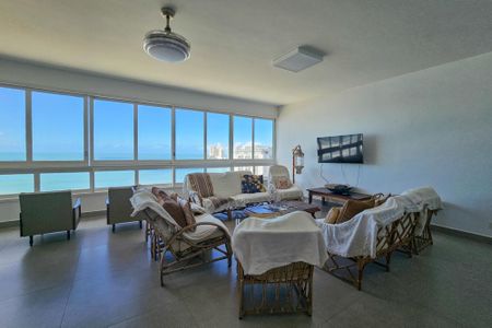 Apartamento para alugar com 170m², 4 quartos e 1 vagaSala