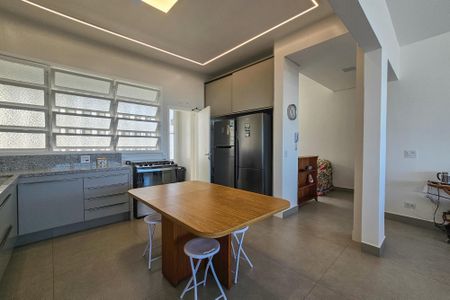 Apartamento para alugar com 170m², 4 quartos e 1 vagaCozinha