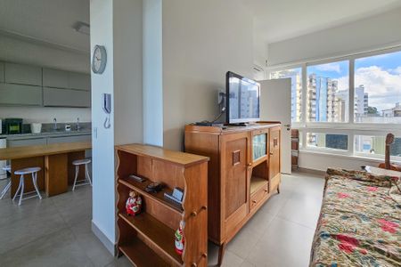 Apartamento para alugar com 170m², 4 quartos e 1 vagaSala