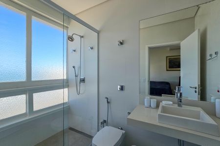 Apartamento para alugar com 170m², 4 quartos e 1 vagaBanheiro da Suíte 3