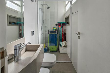 Apartamento para alugar com 170m², 4 quartos e 1 vagaÁrea de serviço