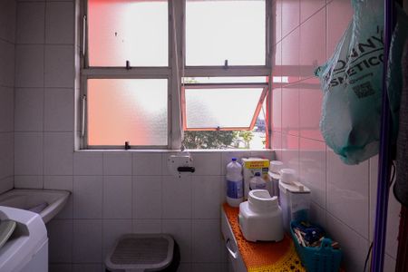 Apartamento à venda com 65m², 3 quartos e 1 vagaÁrea de Serviço 