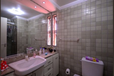 Apartamento à venda com 65m², 3 quartos e 1 vagaBanheiro 