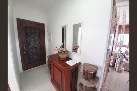 Sala de apartamento para alugar com 1 quarto, 70m² em Ilha Porchat, São Vicente