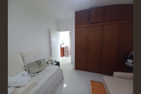 Apartamento para alugar com 70m², 1 quarto e sem vagaQuarto