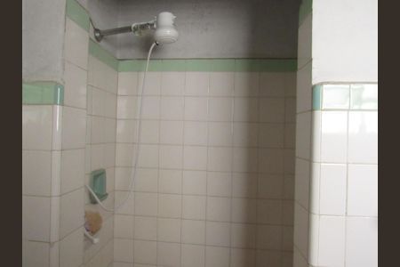 Casa para alugar com 520m², 2 quartos e 5 vagasBanheiro 1