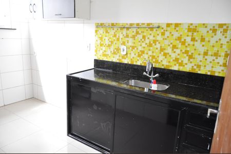 Apartamento à venda com 84m², 2 quartos e sem vagaCozinha