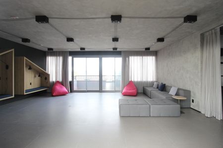 Studio para alugar com 24m², 1 quarto e sem vagaÁrea Comum - Salão de Festas