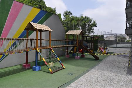 Apartamento à venda com 70m², 2 quartos e 1 vagaÁrea comum