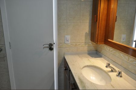 Apartamento à venda com 70m², 2 quartos e 1 vagaBanheiro Social