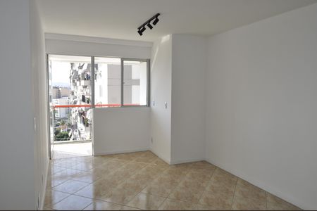 Apartamento à venda com 70m², 2 quartos e 1 vagaSala