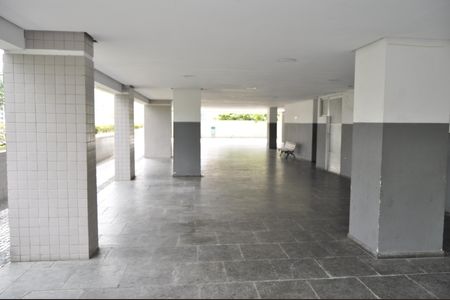 Apartamento à venda com 70m², 2 quartos e 1 vagaÁrea comum