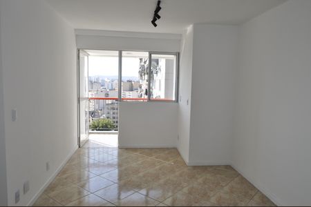 Apartamento à venda com 70m², 2 quartos e 1 vagaSala
