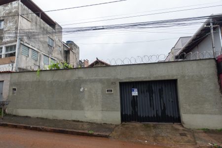 Casa à venda com 400m², 5 quartos e 6 vagasPlaquinha