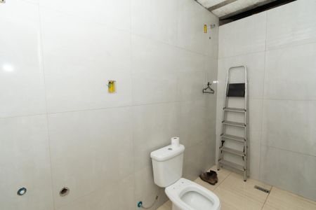 Casa à venda com 400m², 5 quartos e 6 vagasBanheiro da Suíte 3