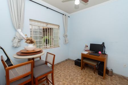 Casa à venda com 400m², 5 quartos e 6 vagasQuarto 2