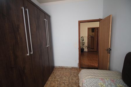 Quarto 1 de casa para alugar com 5 quartos, 400m² em Milionários, Belo Horizonte