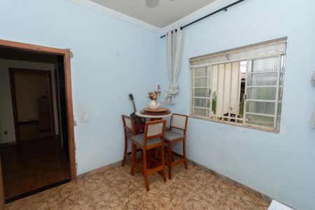 Casa à venda com 400m², 5 quartos e 6 vagasQuarto 2