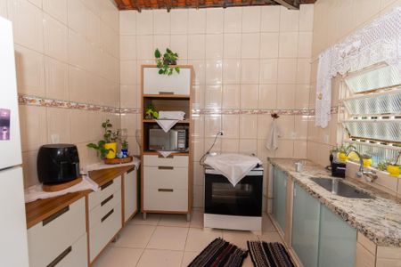 Casa à venda com 400m², 5 quartos e 6 vagasCozinha