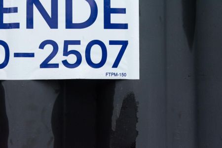 Casa à venda com 400m², 5 quartos e 6 vagasPlaquinha