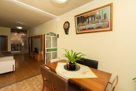 Casa à venda com 400m², 5 quartos e 6 vagasSala de Jantar