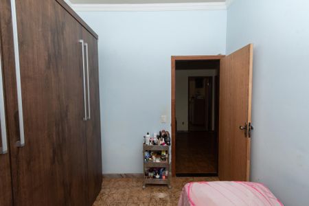 Quarto 1 de casa para alugar com 5 quartos, 400m² em Milionários, Belo Horizonte
