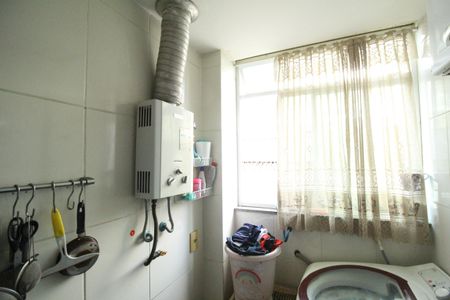 Apartamento à venda com 60m², 2 quartos e 1 vagaÁrea de serviço