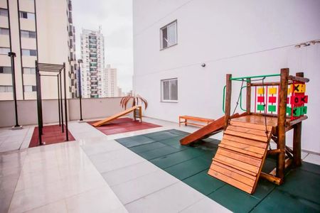 Studio à venda com 26m², 1 quarto e sem vaga Studio à venda com 26m², 1 quarto e sem vagaÁrea comum - Playground