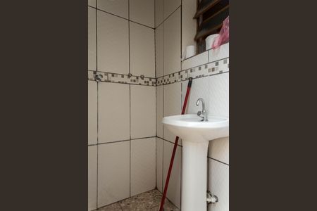 Casa à venda com 120m², 2 quartos e 1 vagaBanheiro de Serviço