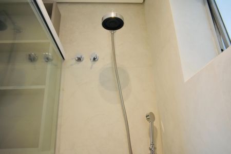 Apartamento à venda com 84m², 2 quartos e 1 vaga Apartamento à venda com 84m², 2 quartos e 1 vagaBanheiro Social