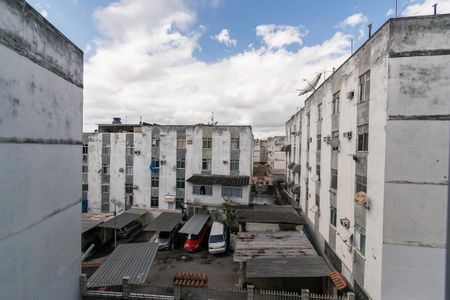 Vista da Sala de apartamento para alugar com 2 quartos, 50m² em Olaria, Rio de Janeiro