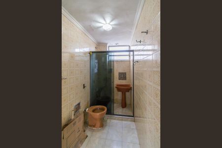 Apartamento à venda com 50m², 2 quartos e sem vaga Apartamento à venda com 50m², 2 quartos e sem vagaBanheiro Social