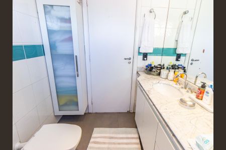 Apartamento à venda com 136m², 3 quartos e 2 vagasBanheiro